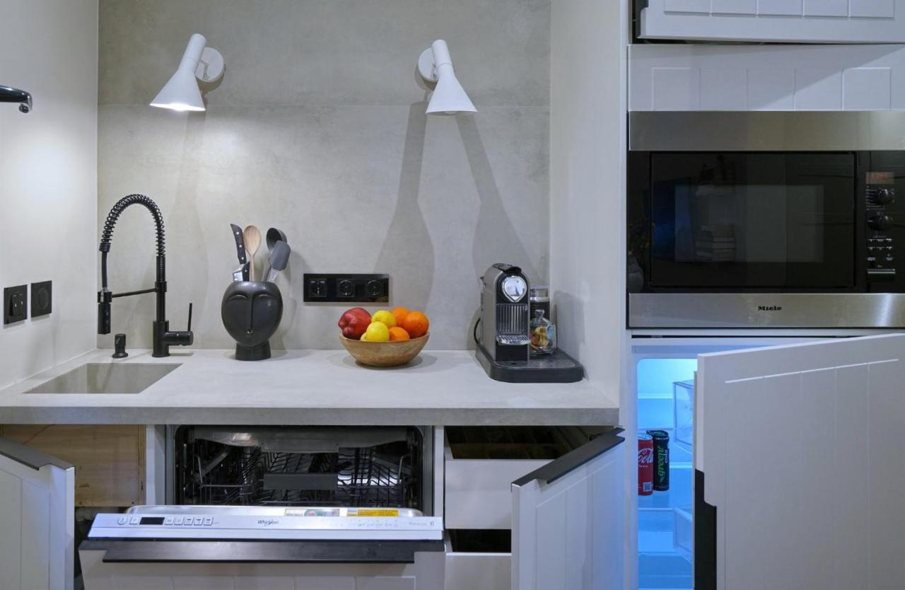 P Faliro Riviera Suite เอเธนส์ ภายนอก รูปภาพ