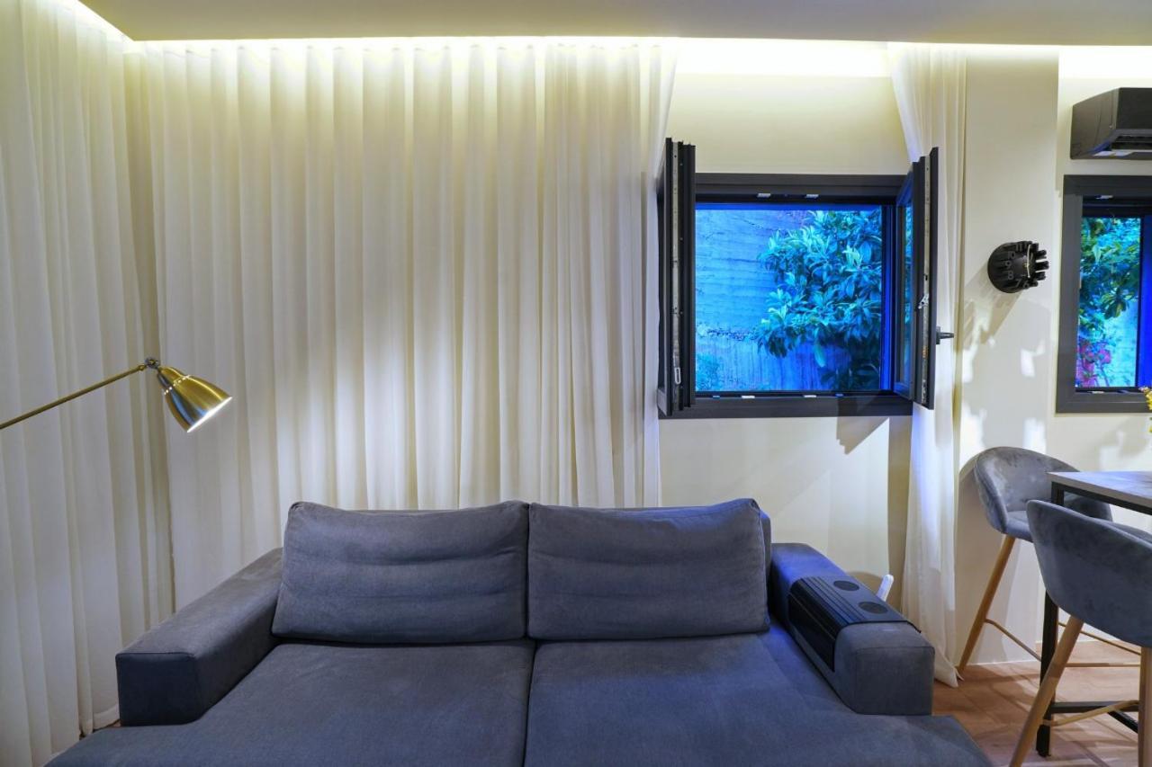 P Faliro Riviera Suite เอเธนส์ ภายนอก รูปภาพ